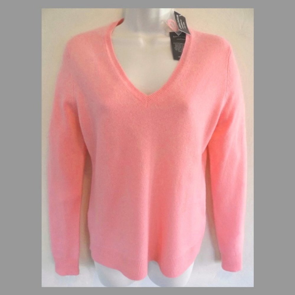 NWT Pure cashmere sweater Small V-neck Salmon pink Lord & Taylor pullover Coral